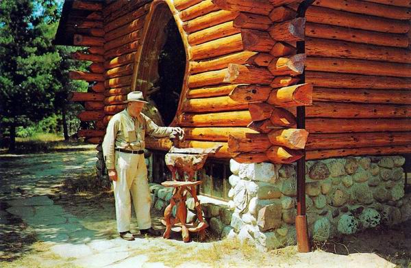 Shrine Of The Pines Baldwin (newer photo)